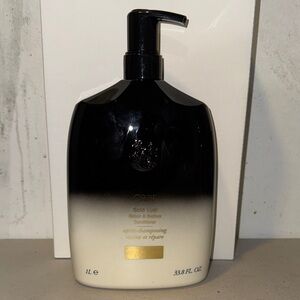 Oribe Gold Lust Conditioner - Black and Cream